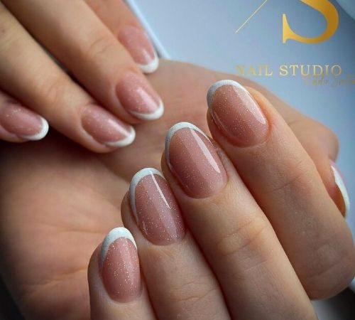 NS Nail Studio - stylizacja paznokci, paznokcie żelowe, paznokcie hybrydowe natural french manicure